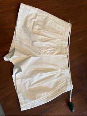 J. Crew Women’s White Shorts 14